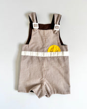 Load image into Gallery viewer, USED Reversible Short rompers 3T (90-95cm)