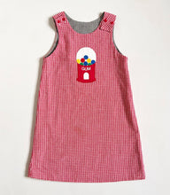 画像をギャラリービューアに読み込む, Vintage The Bailey Boys Gum Ball Machine/Santa Reversible Smock Dress 6X (125cm)