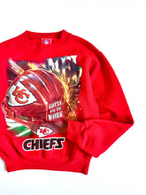 Load image into Gallery viewer, Vintage NFL Kansas Chiefs “Gotta Go ToWork” Sweatshirt Youth M 10/12 (140-150cm)