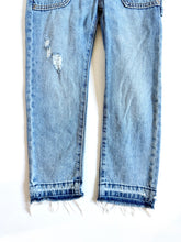 画像をギャラリービューアに読み込む, USED Old Navy Distressed Denim Overall Kids S 6-7 (120-125cm)
