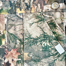 Load image into Gallery viewer, USED Bass Pro Shop True Timber Camo Overall 12M (75cm)