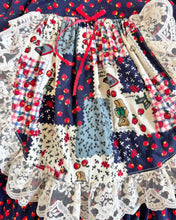 Load image into Gallery viewer, Vintage Apple/Teddy Bear Frill Apron Dress 3T (95cm)