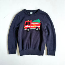 画像をギャラリービューアに読み込む, USED Class Club Firetruck Christmas Tree Cotton Sweater 6 (110-115cm)