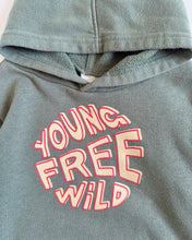 画像をギャラリービューアに読み込む, USED “Young Free Wild” Khaki Green Hoodie Best fits 4/5T (100-110cm)