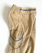 Load image into Gallery viewer, Vintage Rose Bud Beige/Floral Bell Bottom Pants Girls 6 (115-120cm)