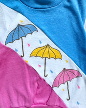 Load image into Gallery viewer, Vintage Umbrella T-shirt 3/4T (95-100cm)
