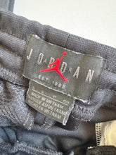 Load image into Gallery viewer, USED Bass Pro Shop T-shirt & Jordan Jogger Pants Set 4/5T (100-110cm)