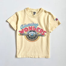 Load image into Gallery viewer, Used Life Way”amazing WONDER’S” T-shirts Yellow YXS/5T (100-110cm)
