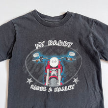 Load image into Gallery viewer, USED Harley Davidson “My Daddy Rides a Harley” T-shirts 3T (95cm)
