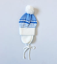 Load image into Gallery viewer, Vintage Pastel Blue Knit Tops, Footie Pants, Beanie Set 3M (55-60cm)
