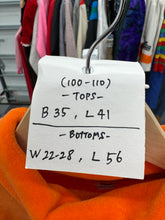 画像をギャラリービューアに読み込む, Vintage Orange Velour Outfit (100-110cm)

