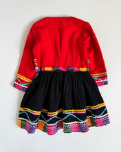 Load image into Gallery viewer, USED Peruvian Dress 5T (110cm)
