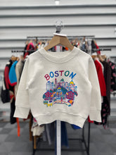 画像をギャラリービューアに読み込む, Vintage Fruit of the Loom Boston Town Raglan Sweatshirt White 2-4T (90-95cm)
