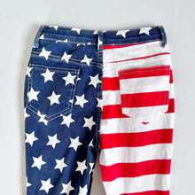 画像をギャラリービューアに読み込む, Used American Flag USA Ruffle Bellbottom Pants Kids 7/8 (130-140cm)
