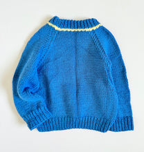 Load image into Gallery viewer, Vintage Ducks Sweater Blue 5T  (110cm)
