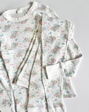 画像をギャラリービューアに読み込む, Vintage Floral Waffle Tee and Pants Set Kids L/10 (130-140cm)
