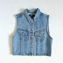 画像をギャラリービューアに読み込む, Vintage 1996 Warner Bros. Looney Tunes Embroidery Denim Vest Adult S (150-160cm)
