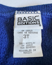 Load image into Gallery viewer, Vintage Basic Editions “Mr.Hockey” Sweatshirt 3T (95cm)
