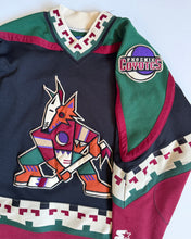 Load image into Gallery viewer, Vintage Starter NHL Phoenix Coyotes Hockey Jersey Adult S/M
