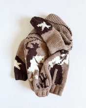 Load image into Gallery viewer, Vintage Cowboy Handknit Cardigan Kids 8 (130cm)
