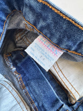 Load image into Gallery viewer, Vintage Guess Denim Pants Kids 7Y (120-125cm)
