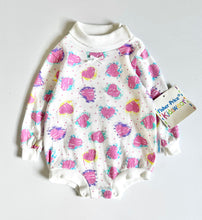 Load image into Gallery viewer, Vintage New(Deadstock) FIsher Price Heart AOP Turtleneck Bodysuit 18M (80cm)

