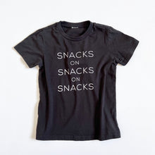 Load image into Gallery viewer, USED SNACKS ON SNACKS T-shirts Black 5T (100−110cm)
