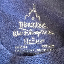 画像をギャラリービューアに読み込む, USED Walt Disney World Front/Back Character T-shirts S 6/7 (120-130cm)
