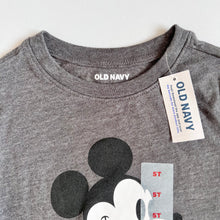 Load image into Gallery viewer, New OLD NAVY Micke Mouse T-shirts 5T (105cm)
