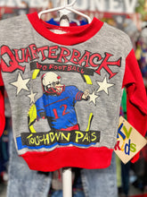 Load image into Gallery viewer, Vintage New Football Sweatshirt 2T (90cm)
