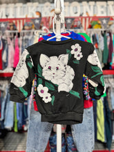 Load image into Gallery viewer, Vintage Cat Black Sweatshirt 2T (90cm)

