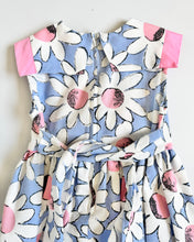 画像をギャラリービューアに読み込む, Vintage Ruth Of Carolina Daisy Prints Dress 6X (125cm)
