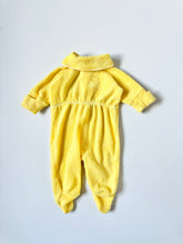 Load image into Gallery viewer, Vintage Disney Winnie The Pooh Terrycloth Footie Coveralls New Born (55cm)
