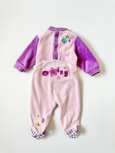 Load image into Gallery viewer, Y2K Disneyland Parks Daisy Velour Footie Coverall 6M (65cm)
