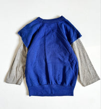 Load image into Gallery viewer, Vintage 野生(Wild) Sweatshirt 5/6T (110-115cm)

