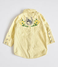 Load image into Gallery viewer, Vintage Hot Tots Horse and Roses Yellow Western Shirt 2T (90cm)
