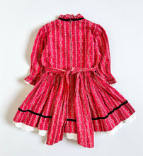 画像をギャラリービューアに読み込む, Vintage Handmade Paisley Red Dress 3T (95cm)
