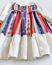 画像をギャラリービューアに読み込む, Vintage Striped Floral Dress Approx 4T (100cm)
