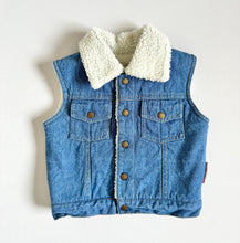 Load image into Gallery viewer, Vintage Denim/Sherpa Vest 18M (80cm)
