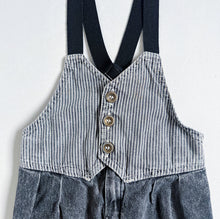 画像をギャラリービューアに読み込む, Vintage OshKosh B’gosh Black Denim Vest Overall 2T (90cm)
