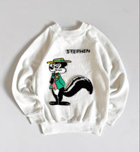 画像をギャラリービューアに読み込む, Vintage Pepe LePew “Stephan” Sweatshirt White 5T(110cm)
