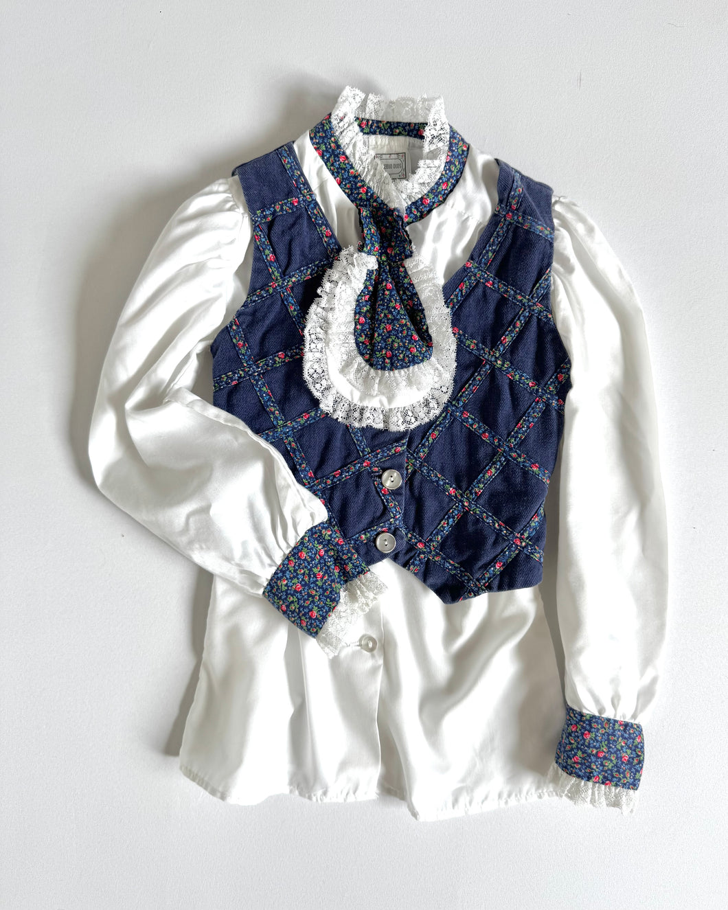 Vintage Lace Blouse and Vest Set Kids7 (120-125cm)