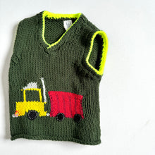 Load image into Gallery viewer, USED Y2K baby GAP Dump Truck Wool Knit Vest 3T (95-100cm)
