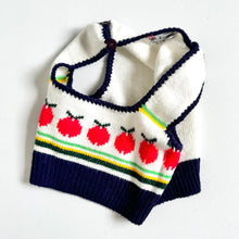 Load image into Gallery viewer, Vintage ‘70s Apple Knit Crop Vest 3/4T (90-100cm)
