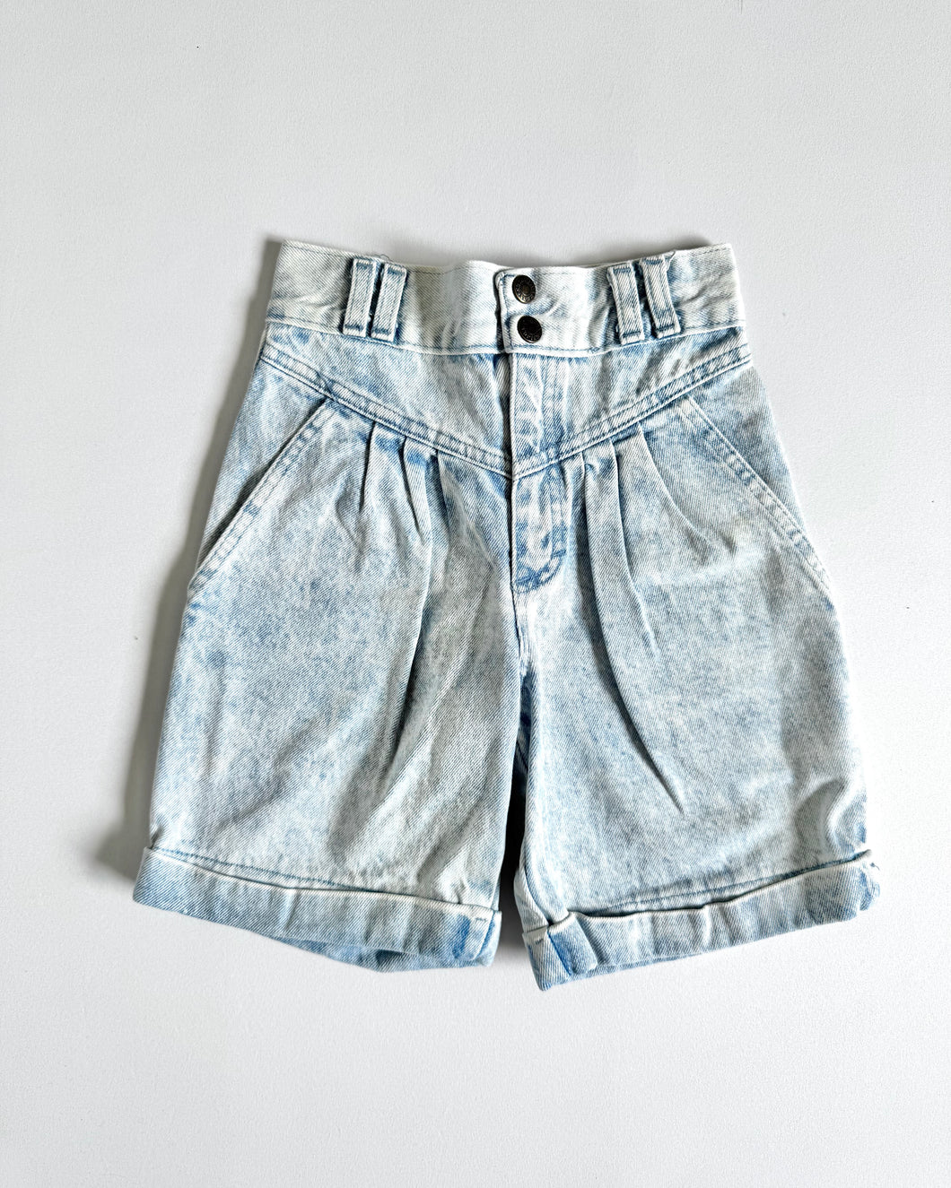Vintage JCPenny Light Washed Denim Short Pants Kids 7 (125-130cm)