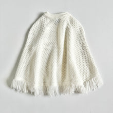 Load image into Gallery viewer, Vintage Jayco White Knit Poncho Sweater 5/6T (100-115cm)
