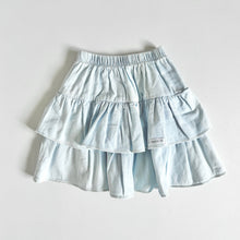 画像をギャラリービューアに読み込む, Vintage Guess Frill Denim Skirt 6Y (120cm)
