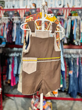 Load image into Gallery viewer, USED Reversible Short rompers 3T (90-95cm)
