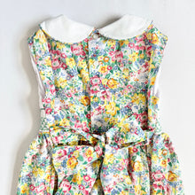 画像をギャラリービューアに読み込む, Used Two Silly Kids Floral Smocked Dress 6 (115-120cm)
