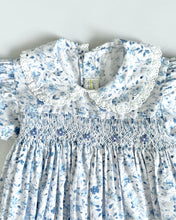 Load image into Gallery viewer, USED Lord &amp; Taylor Blue Floral Rompers 18M (80-85cm)
